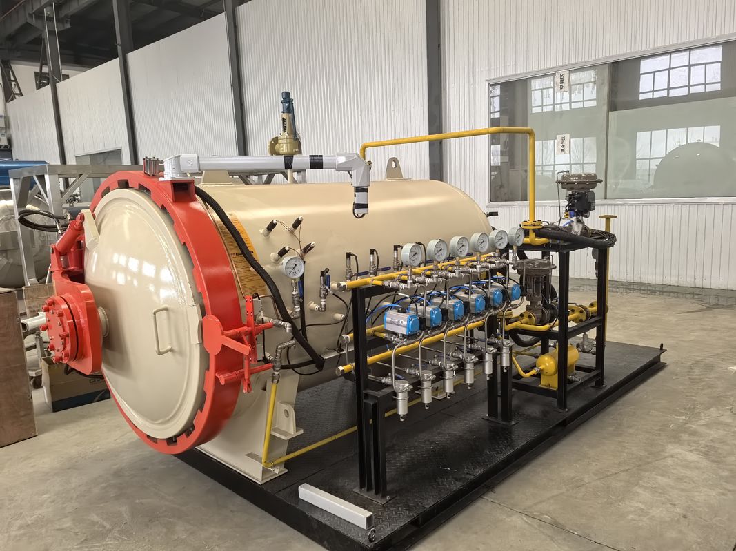 Autoclave piccolo completamente automatico personalizzato per parti di automobili come cofano, tetto, parafango, autoclave composito in carbonio